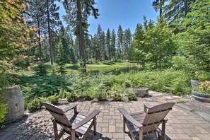 House (3 Bedrooms) | Interior - Modern Alpine Home on Prospector Golf Course! (Cle Elum)