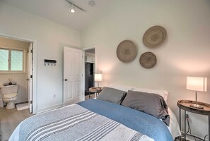 Apartment (1 Bedroom) | Interior