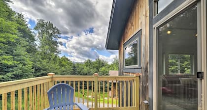 Airy & Bright Hideaway Near Smugglers' Notch!