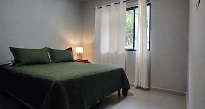 Cozy mountain view apartment-7 min from Boquete downtown