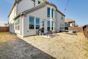 House (5 Bedrooms) | Interior - Spacious Texas Vacation Rental w/ Community Pool (Mansfield)