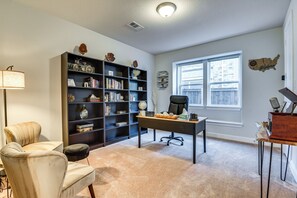 House (5 Bedrooms) | Interior - Spacious Texas Vacation Rental w/ Community Pool (Mansfield)