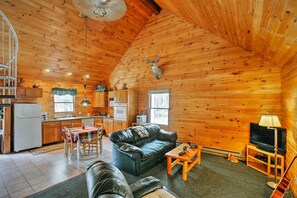 House (2 Bedrooms) | Interior