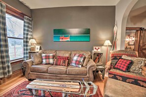 Apartment (1 Bedroom) | Interior - Walk to Waterfront: Dtwn Sturgeon Bay Retreat! (Sturgeon Bay)