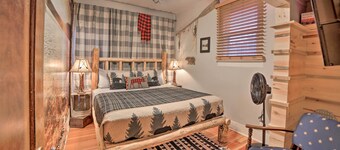 Walk to Waterfront: Dtwn Sturgeon Bay Retreat!