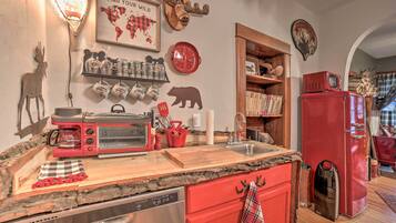 Apartment (1 Bedroom) | Interior