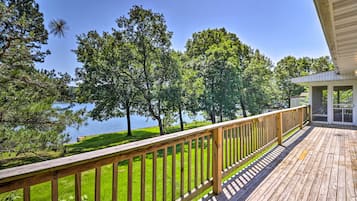 House (2 Bedrooms) | Front of property