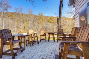 House (2 Bedrooms) | Interior - Stoney Creek Cottage: Waterfront Hot Tub, Fire Pit (Nellysford)