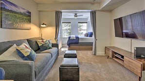 Apartment (0 Bedroom) | Interior - Wildhorse Meadows Studio w/ Resort Gondola Access! (Steamboat Springs)