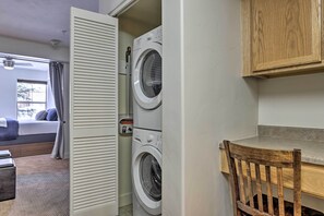 Apartment (0 Bedroom) | Innenbereich