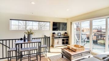 House (2 Bedrooms) | Front of property