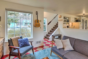 ์ฝํฐ์ง (2 Bedrooms) | ๋ด๋ถ