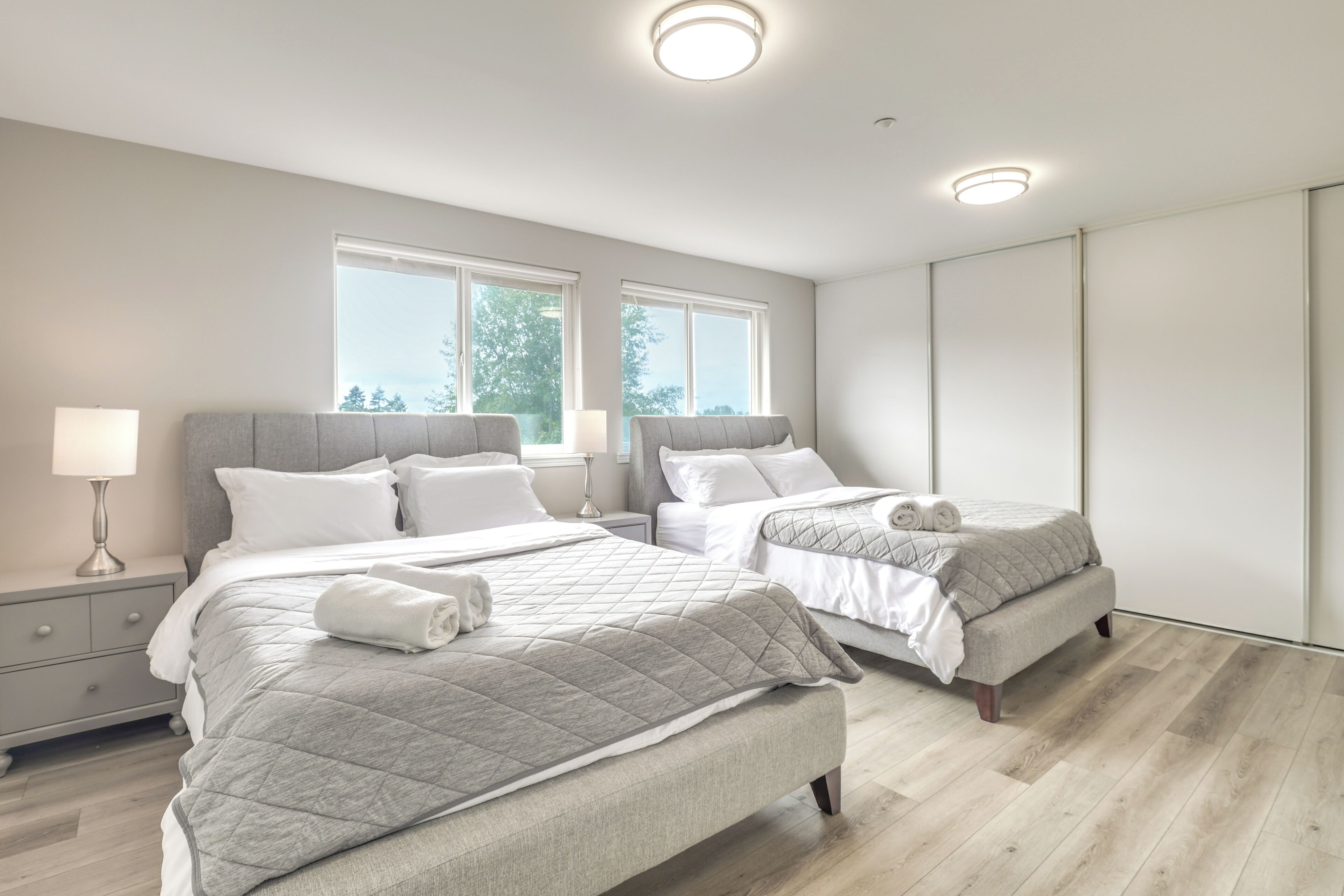 House (6 Bedrooms) | Interior