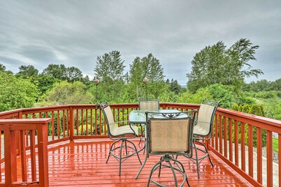 Spacious Kent Home: Great for Large Families!