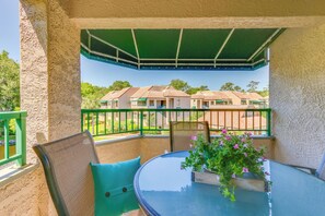 Apartment (2 Bedrooms) | Interior - 2 Mi to Beach! Hilton Head Golf Escape w/ Balcony (Hilton Head Island)