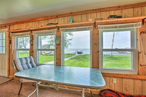 Waterfront Houghton Lake Cabin W/private Dock