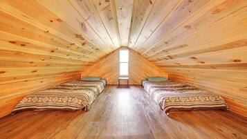 House (1 Bedroom) | Interior