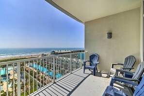 Interior - South Padre Island Retreat w/ Beach Access! (South Padre Island)