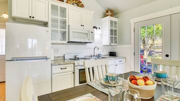 House (0 Bedroom) | Interior