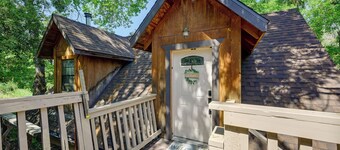 'lakeside Bear Lodge' Studio: 9 Mi to Bass Lake!