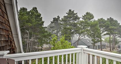 Dog-friendly Home w/ Deck & Yard ~ Walk to Beach