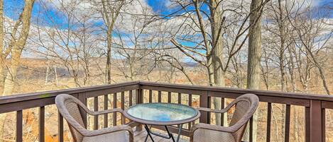 Apartment (2 Bedrooms) | Front of property