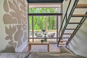 Apartment (0 Bedroom) | Interior