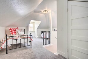 Cottage (2 Bedrooms) | Interior