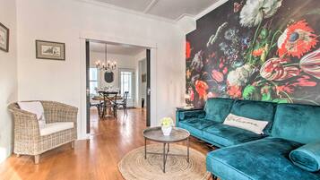 Cottage (2 Bedrooms) | Interior