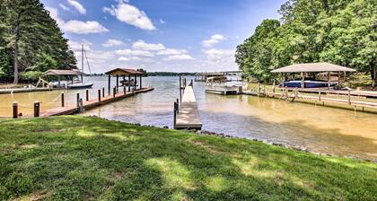 Scenic Smith Mountain Lake Getaway w/ Deck + Dock!