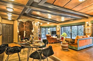 Apartment (1 Bedroom) | Front of property - Willamette Valley Apt - Surrounded by Wineries! (Hillsboro)