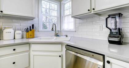 Durham Vacation Home Near Duke University!