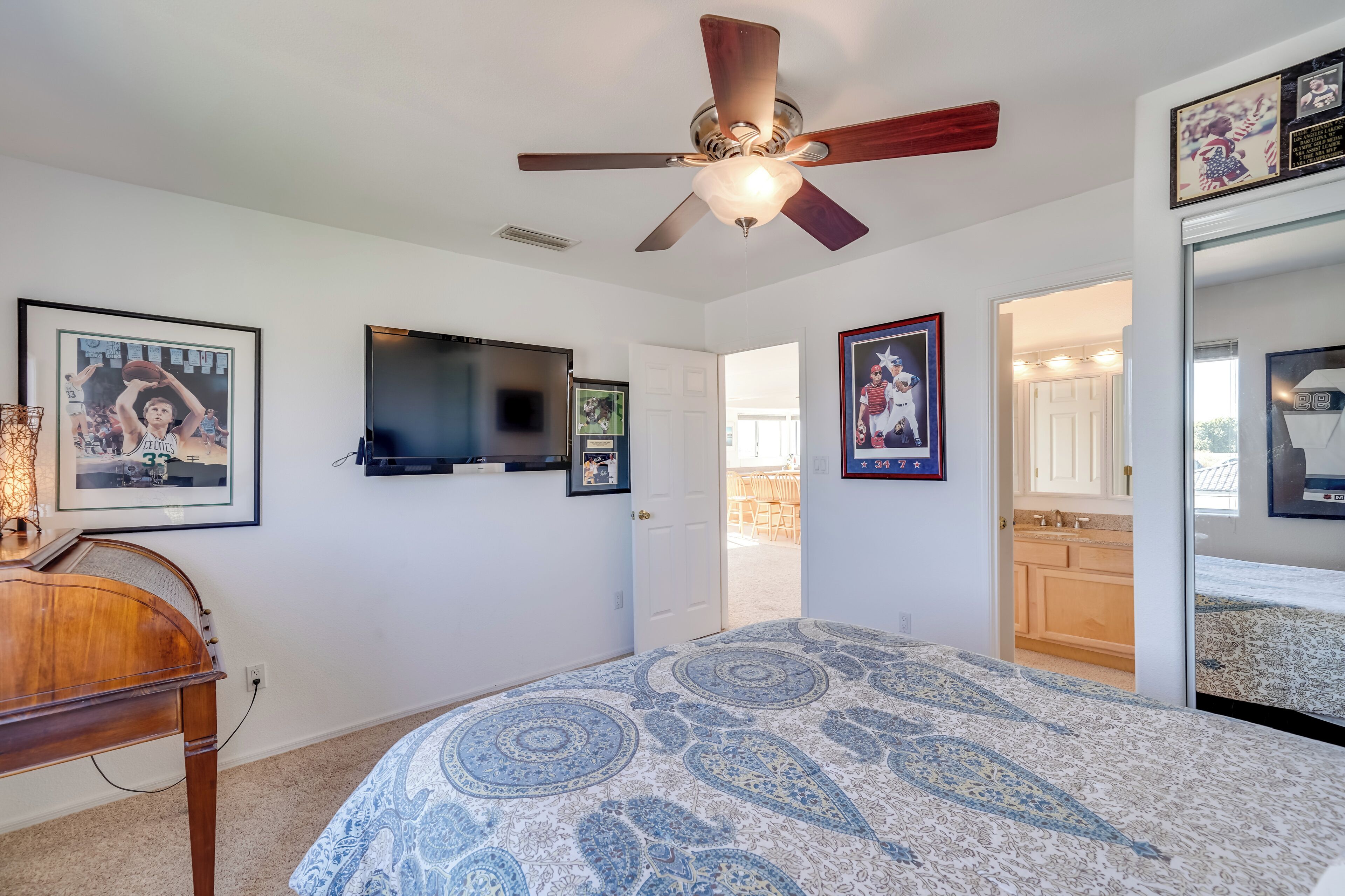 House (2 Bedrooms) | Interior