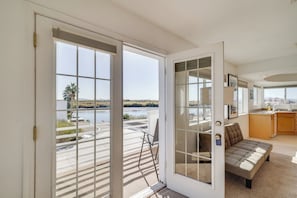 Nhà (2 Bedrooms) | Nội thất