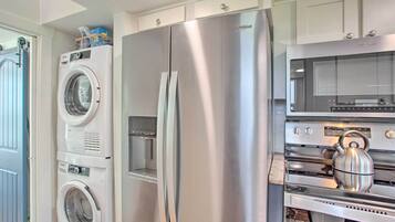 House (1 Bedroom) | Interior