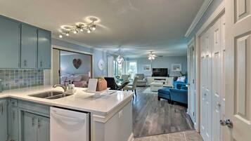 Apartment (1 Bedroom) | Interior