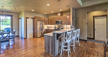 Modern Kalispell Home - 28 Mi to Glacier NP!