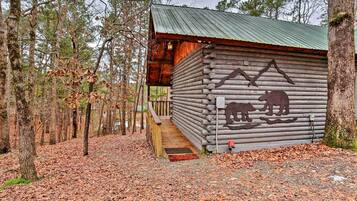 House (1 Bedroom) | Interior