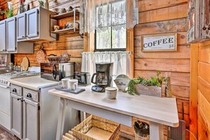 House (1 Bedroom) | Interior