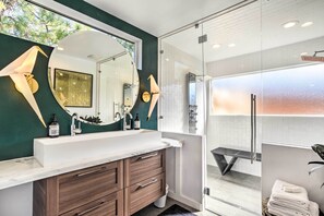 Interior - Stylish Albuquerque Home ~ 6 Miles to Downtown! (Albuquerque)