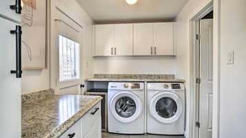 Maison (4 Bedrooms) | Intérieur