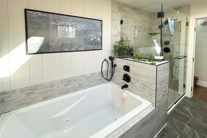 Cottage (2 Bedrooms) | Interior