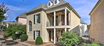 Large, Elegant Home < 2 Miles to Ole Miss!