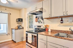 Interior - Penn Yan House Rental - Close to Wineries! (Penn Yan)