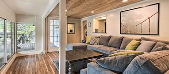 Dock, Deck & Boat Slip: Lakefront Eucha Home