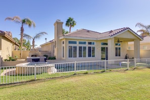 Interior - Country Club Home w/ Pool & Spa, 2 Mi to Coachella (Indio)