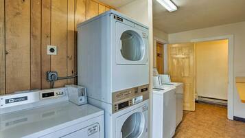 Căn hộ (2 Bedrooms) | Nội thất