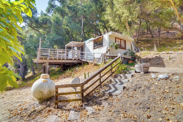 House (1 Bedroom) | Front of property