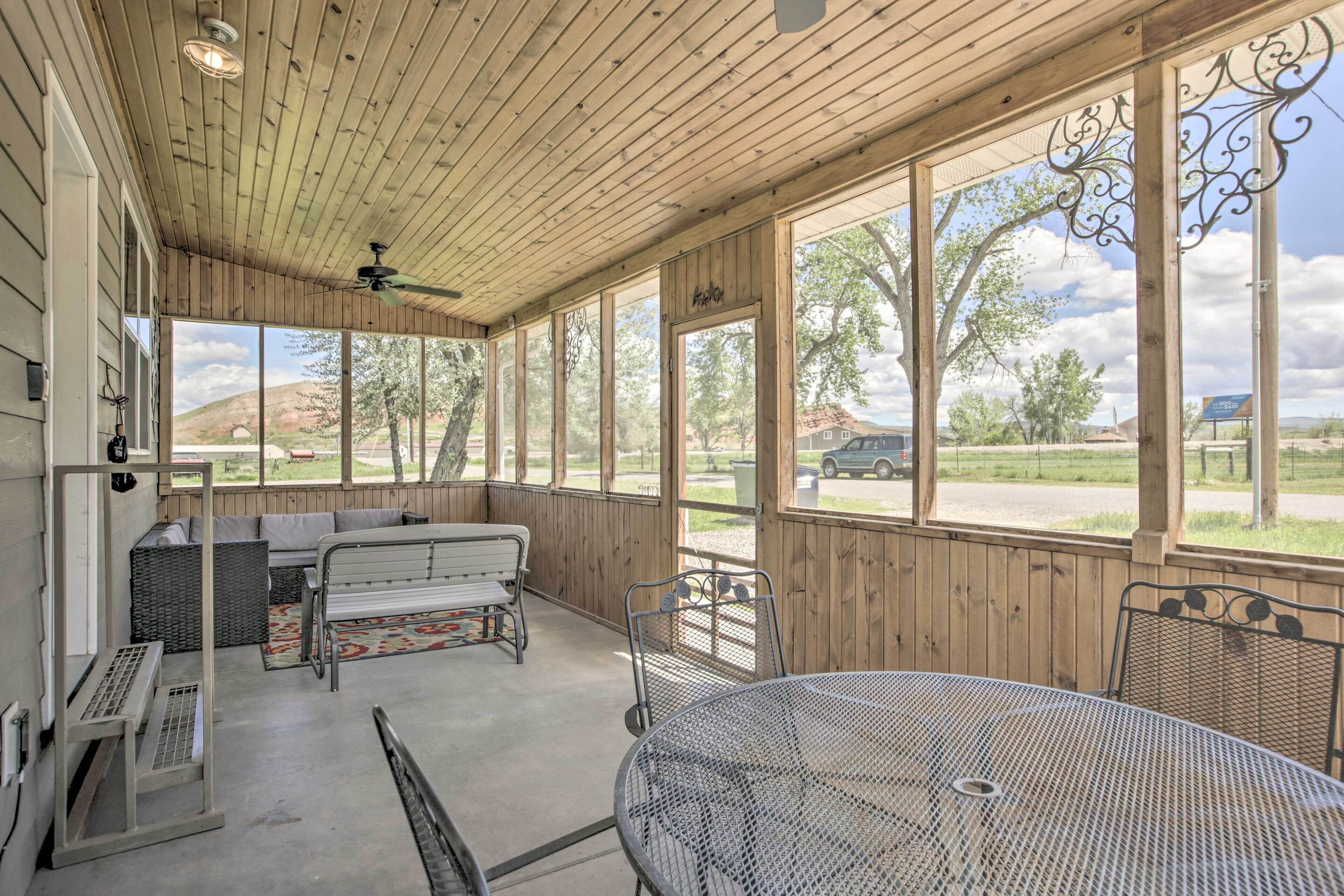 House (3 Bedrooms) | Interior