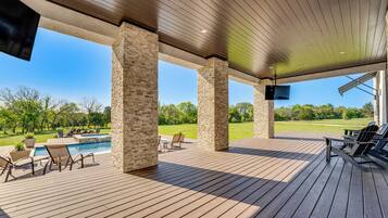 Villa (3 Bedrooms) | Interior